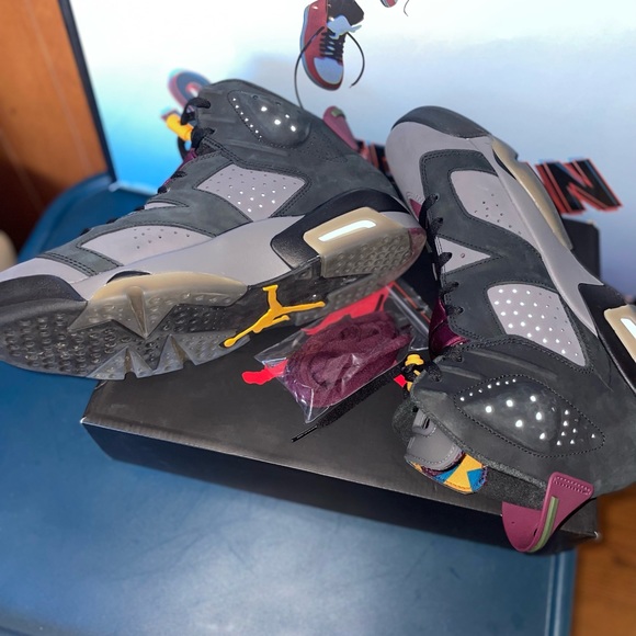 Jordan 6 Retro Bordeaux 2021 - Picture 8 of 8
